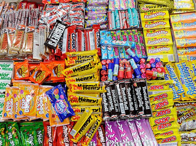 9 Tips for Curbing the Cost of Halloween Candy